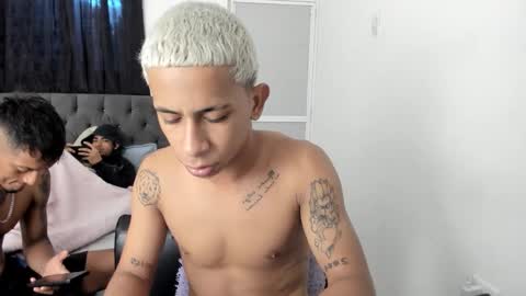 DOMINANT ALPHA KINGS online show from November 26, 2025, 9:05 pm