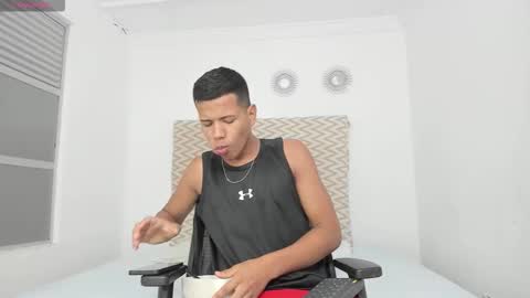 sebastian online show from October 17, 2025, 11:13 am