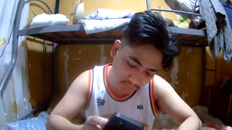 Snapshot of kingsucker2069 chatting on November 25, 2025, 8:36 am Ruru online show from November 25, 2025, 8:36 am