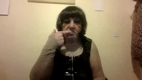 Cynthia Pvc lips online show from January 7, 2025, 4:16 pm