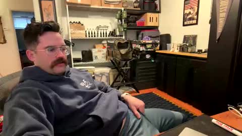 kingxhelm online show from March 12, 2026, 5:52 pm