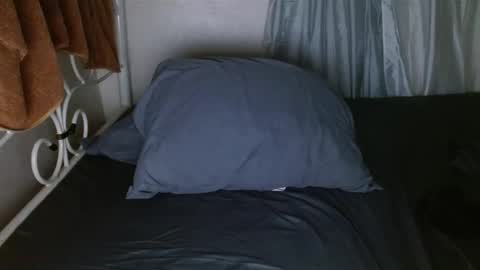 Snapshot of kingxlove23 chatting on October 5, 2025, 3:49 am Jason ONLINE 1230 am - 330am GMT-4 online show from October 5, 2025, 3:49 am