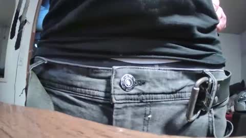 kinky_413x online show from May 2, 2026, 1:21 am
