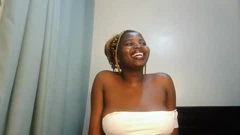 Lola online show from October 23, 2025, 12:54 am