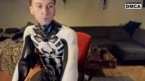 Snapshot of kinky_spidey chatting on December 15, 2025, 6:50 am kinky_spidey online show from December 15, 2025, 6:50 am