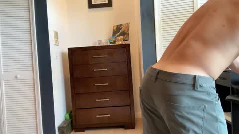 Snapshot of kinkybuffboy chatting on September 25, 2025, 5:05 pm kinkybuffboy online show from September 25, 2025, 5:05 pm