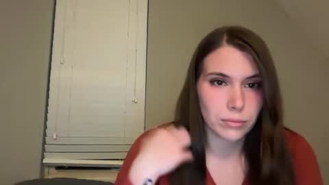 kinkycreative online show from November 17, 2025, 11:21 pm