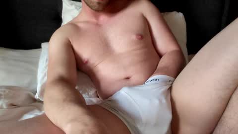 kinkydesire online show from April 8, 2026, 5:57 pm