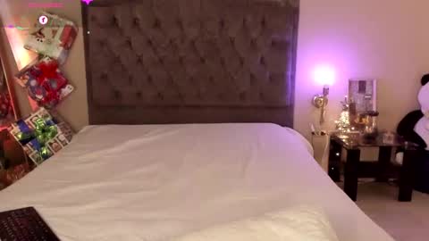 Jenny online show from December 20, 2025, 5:14 am