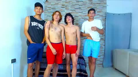 kinkyhousexxx online show from June 13, 2026, 1:47 am