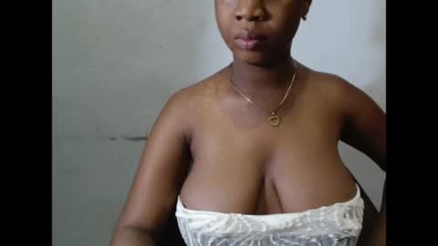 kinkyjuicexx online show from April 27, 2026, 11:30 am
