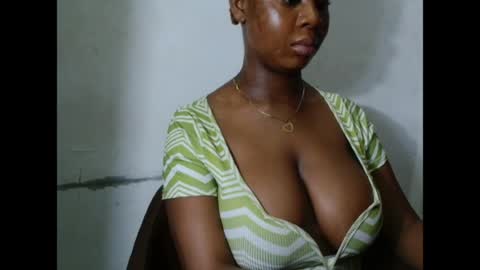 kinkyjuicexx online show from April 29, 2026, 5:30 pm