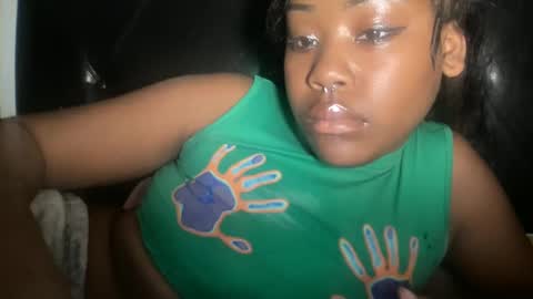 Snapshot of kinkykittee chatting on January 26, 2025, 9:51 am Bunniii online show from January 26, 2025, 9:51 am