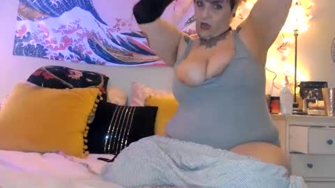 Snapshot of kinkypinkyplay2 chatting on December 12, 2024, 5:42 am Kinky Pinky online show from December 12, 2024, 5:42 am