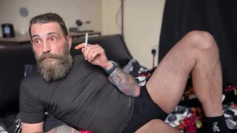 kinkyrusty online show from November 12, 2025, 10:52 pm