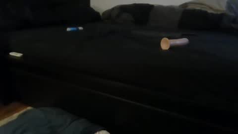 kinkysubmtl online show from December 22, 2024, 7:00 am