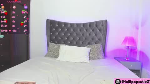 Snapshot of kinkyworld_ chatting on January 11, 2025, 4:48 am FREE ONLYFANS online show from January 11, 2025, 4:48 am