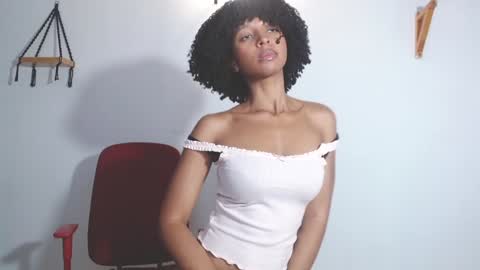 Snapshot of kintsugim chatting on December 16, 2024, 12:15 am kintsugi online show from December 16, 2024, 12:15 am