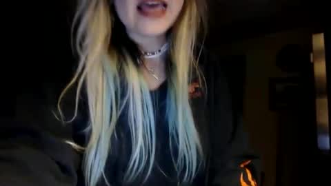 Kipsy Rose online show from September 18, 2025, 7:10 am