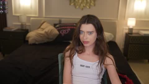 Snapshot of kira0541 chatting on June 12, 2026, 8:30 pm Sweet girls online show from June 12, 2026, 8:30 pm