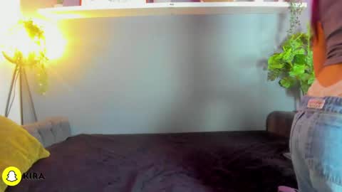 kira_exe online show from June 2, 2026, 11:34 am