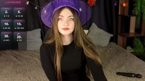 kira_jin online show from October 31, 2025, 8:48 am