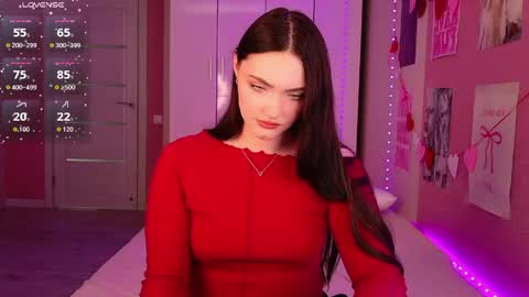 kira_jin online show from May 18, 2026, 9:37 am