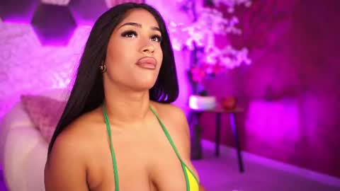 Snapshot of kira_krush chatting on August 1, 2026, 4:23 am kira krush online show from August 1, 2026, 4:23 am