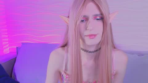 Snapshot of kira_long chatting on October 2, 2025, 5:14 am MADI online show from October 2, 2025, 5:14 am