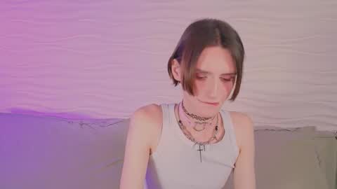 Snapshot of kira_long chatting on November 12, 2025, 5:19 am MADI online show from November 12, 2025, 5:19 am