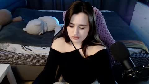 Snapshot of kira_yammy chatting on February 9, 2025, 5:08 am Kira follow me online show from February 9, 2025, 5:08 am