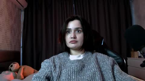 Kira  follow me  online show from May 15, 2026, 10:50 pm