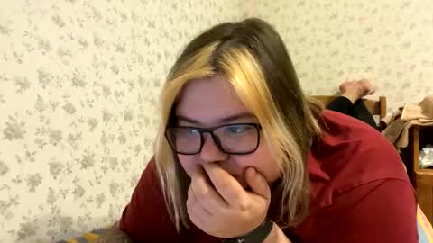 Just Kira online show from December 27, 2024, 6:31 pm