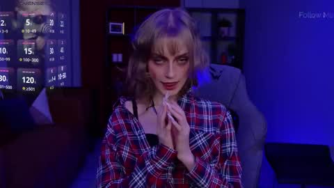 Kira online show from March 9, 2026, 8:46 pm