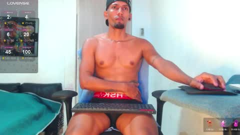 kiran_01 online show from December 16, 2024, 8:48 pm