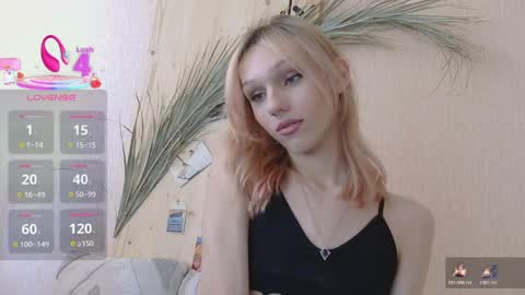 Kira online show from April 1, 2026, 2:14 pm