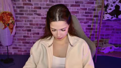 kiravair online show from November 29, 2025, 5:10 am