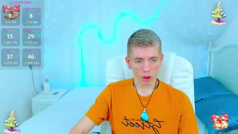 Snapshot of kireev_ chatting on December 2, 2024, 9:06 pm online show from December 2, 2024, 9:06 pm