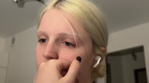 Snapshot of kirevra chatting on July 16, 2026, 7:42 pm kirevra online show from July 16, 2026, 7:42 pm