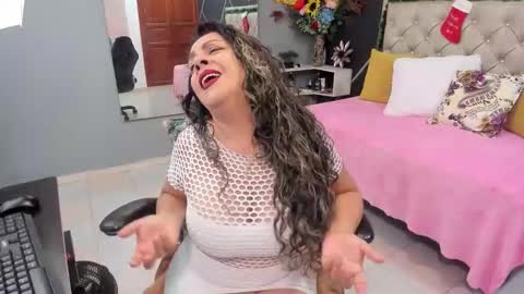 kriss online show from December 16, 2025, 8:25 pm