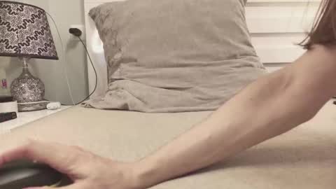 Snapshot of kiska_iriska chatting on December 4, 2025, 11:41 am Wet Girl online show from December 4, 2025, 11:41 am