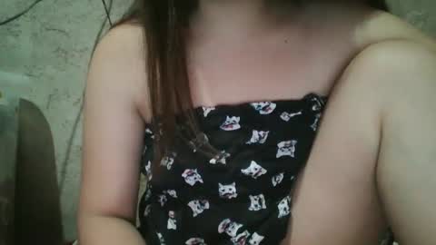 Snapshot of kismet_hot69 chatting on January 21, 2025, 8:41 am kismet_hot69 online show from January 21, 2025, 8:41 am