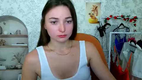 Valeria online show from October 15, 2025, 5:07 am