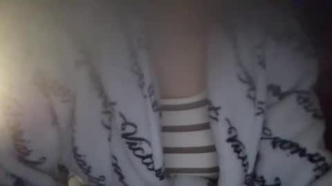 Snapshot of kissandtell1357 chatting on October 27, 2025, 1:53 am kissandtell1357 online show from October 27, 2025, 1:53 am