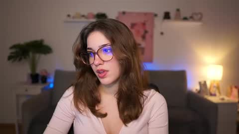 Snapshot of kissiecat chatting on February 4, 2026, 2:12 pm Sisi online show from February 4, 2026, 2:12 pm