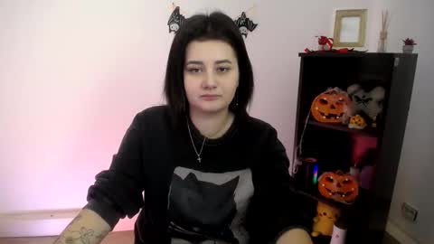 Snapshot of kissleoxx chatting on November 2, 2025, 12:40 pm kissleoxx online show from November 2, 2025, 12:40 pm