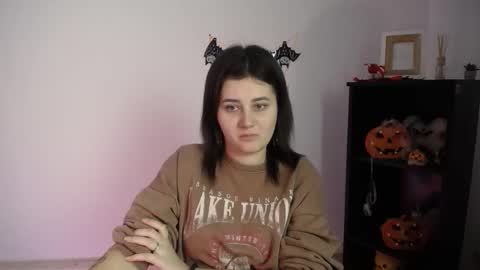 Snapshot of kissleoxx chatting on November 10, 2025, 12:26 pm kissleoxx online show from November 10, 2025, 12:26 pm