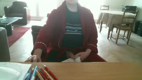 Snapshot of kisslog1 chatting on December 8, 2024, 10:41 am kisslog1 online show from December 8, 2024, 10:41 am