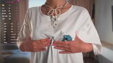 Snapshot of kissmesloww chatting on September 10, 2025, 12:05 pm Snezhana online show from September 10, 2025, 12:05 pm