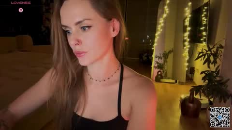 Emma online show from October 30, 2025, 10:32 pm